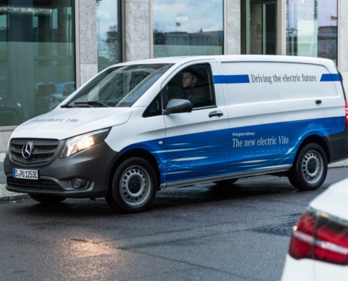 04-electrified-mercedes-benz-vito-for-commercial-vans-customers-2560x1440